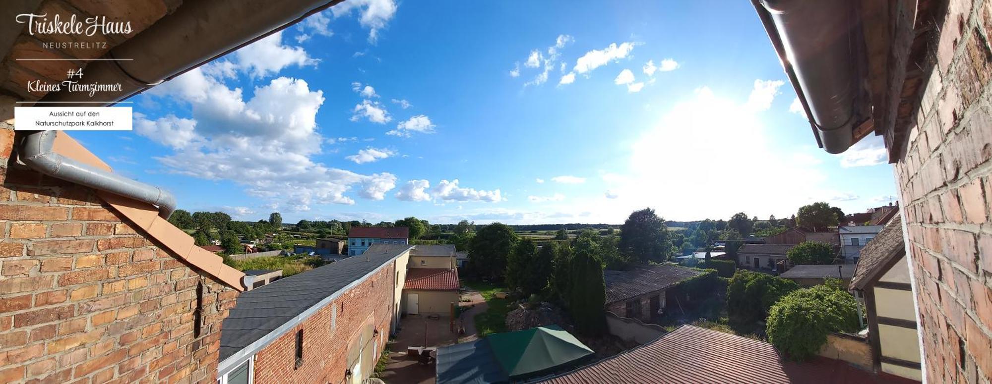 Triskele Haus - Oekologisches Gaestehaus Der Heilstaette Strelitz Neustrelitz Camera foto